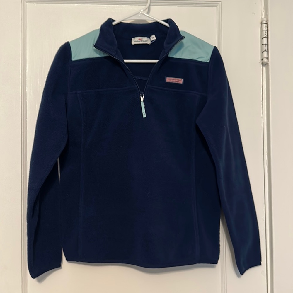 Vineyard vines